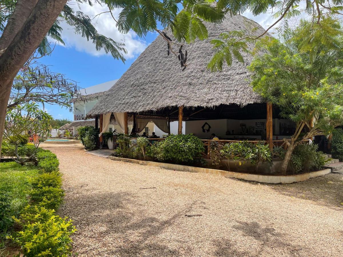 Kibanda Lodge And Beach Club Nungwi Kültér fotó