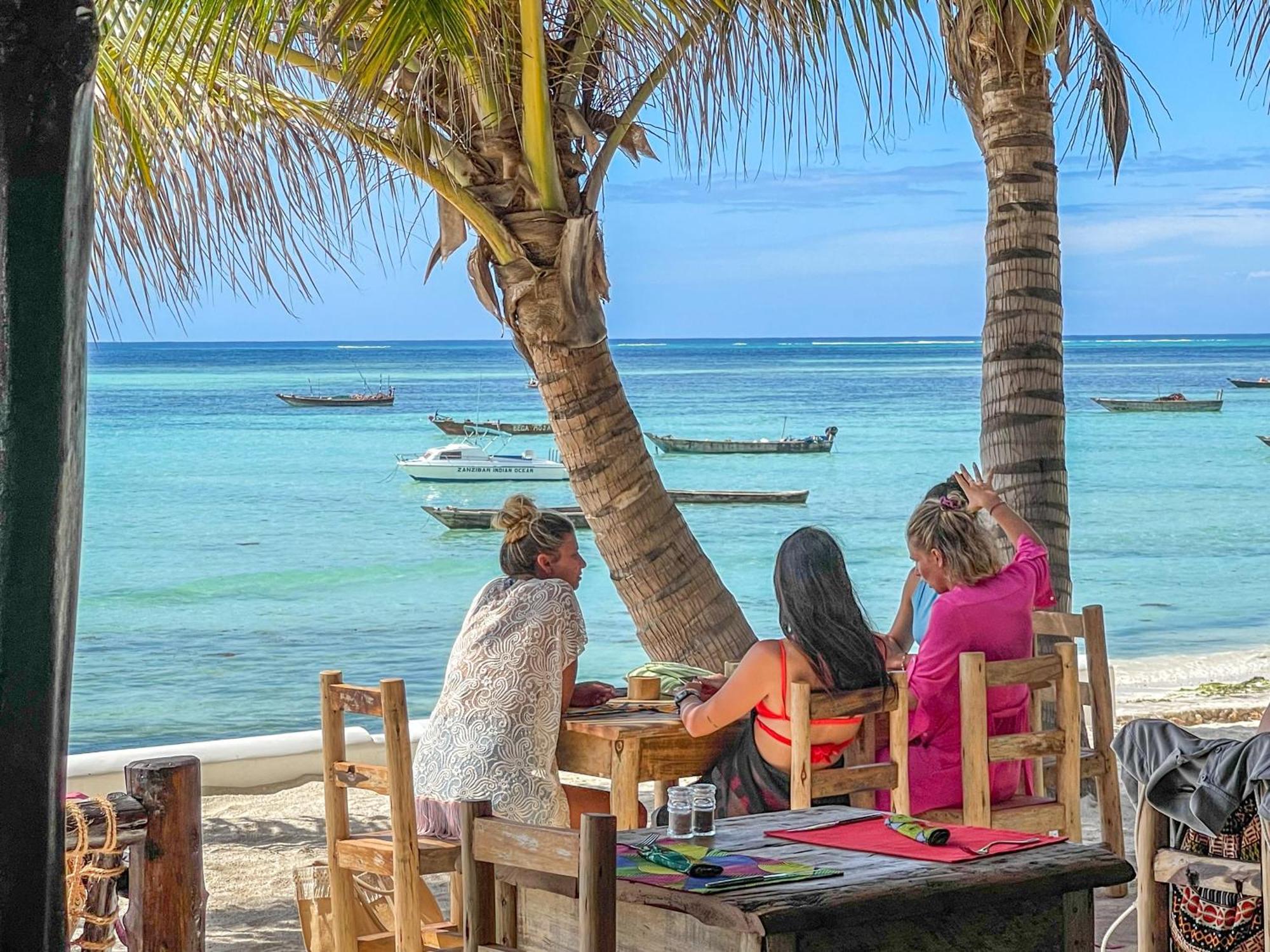 Kibanda Lodge And Beach Club Nungwi Kültér fotó